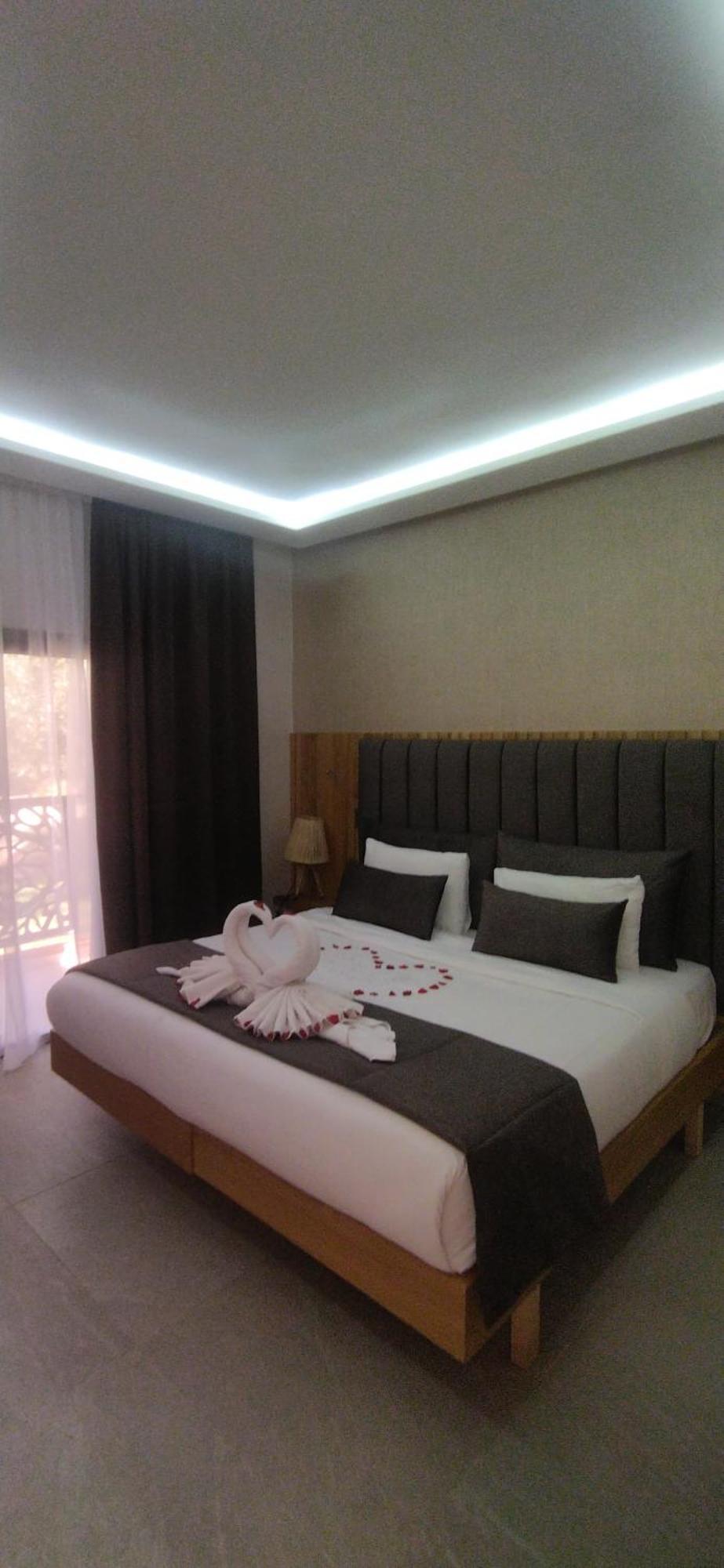 Ourika Camp Suites Hotel & Resort El Harkat Exterior foto